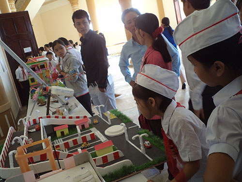 images1047014 BL