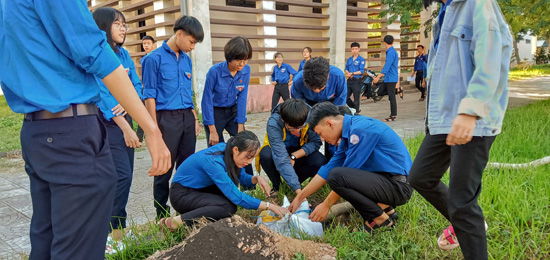 29. huong ung ngay moi truong tg
