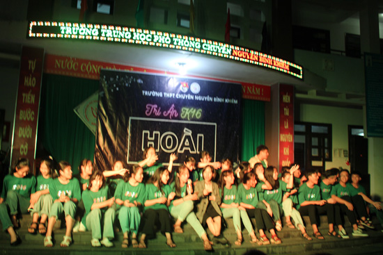 35. gala chia tay