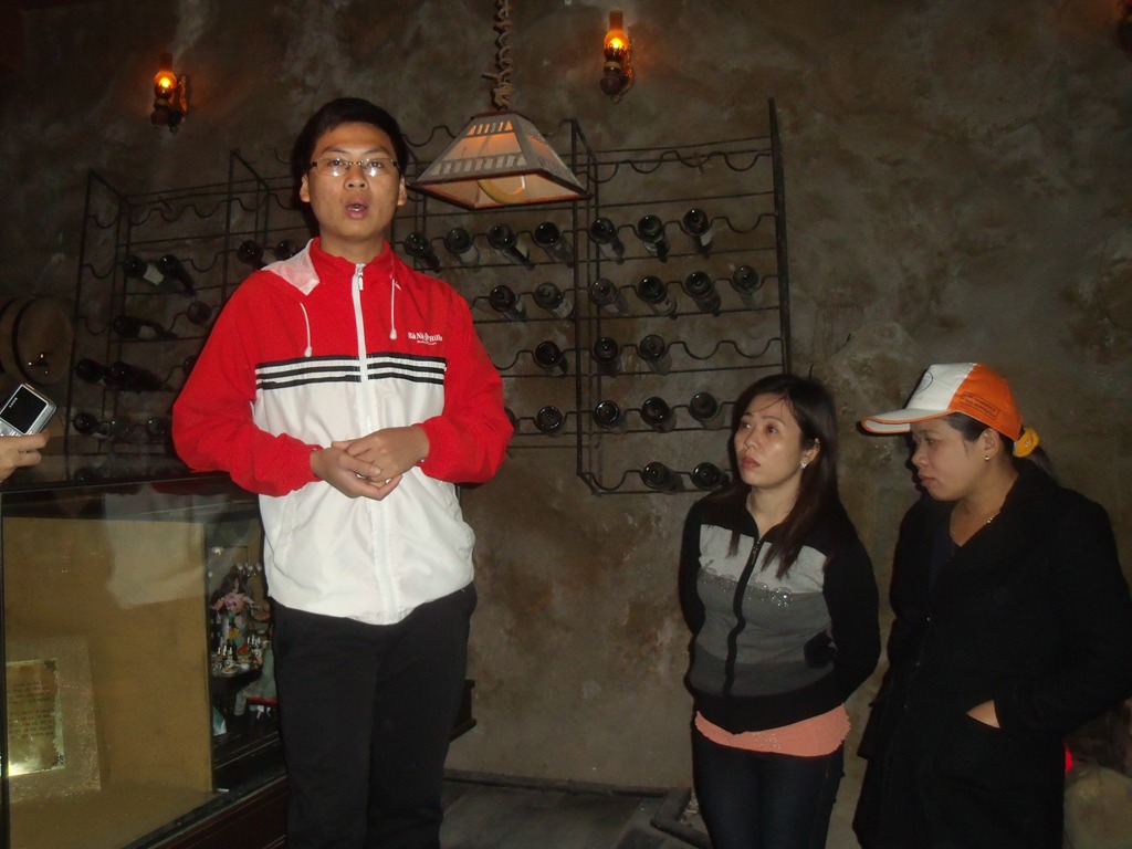 10_Tham_quan_hm_ru_ca_Php